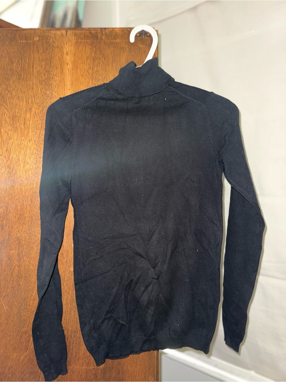 Women’s Black Turtleneck Sweater - Classic Lightweight Knit